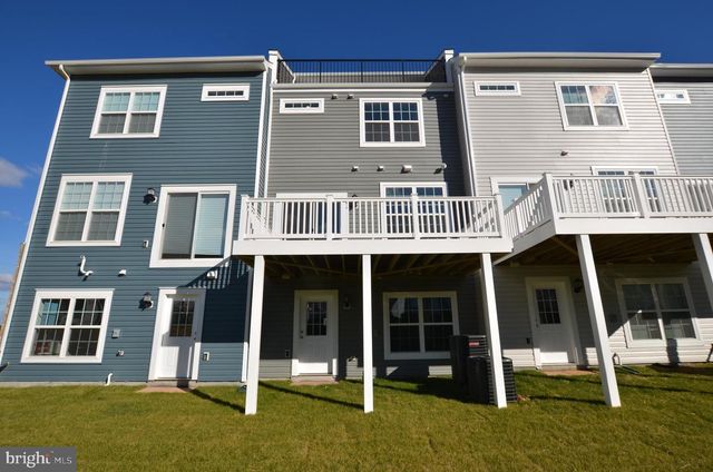 7569 DUNDEE RD, Windsor Mill, MD 21244