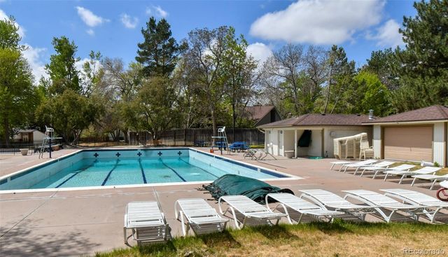 2889 Newark Place, Aurora, CO 80014