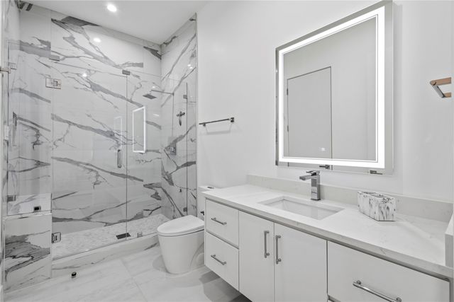 11907 Quincy Lane, Dallas, TX 75230