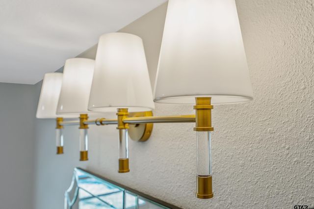 4211 Birdwell, Tyler, TX 75703