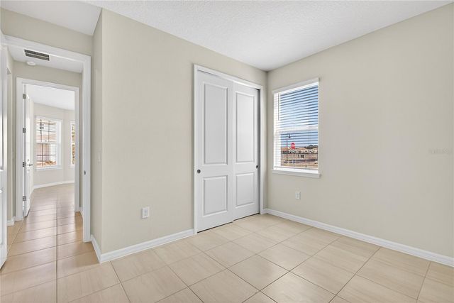 5548 SETTLINGSTONE LANE, St Cloud, FL 34771