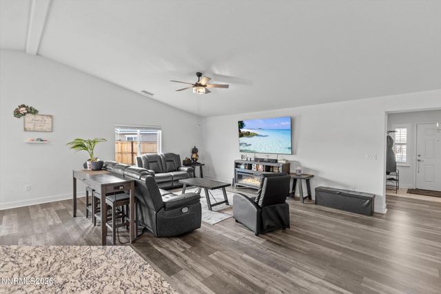 7400 Hundred Acre Drive, Reno, NV 89506