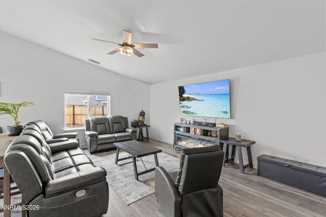 7400 Hundred Acre Drive, Reno, NV 89506