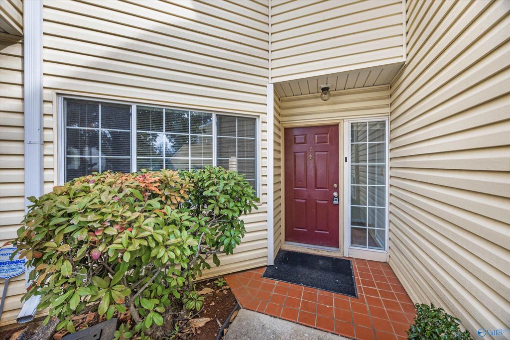 1155 Old Monrovia Road 9-D, Huntsville, AL 35806