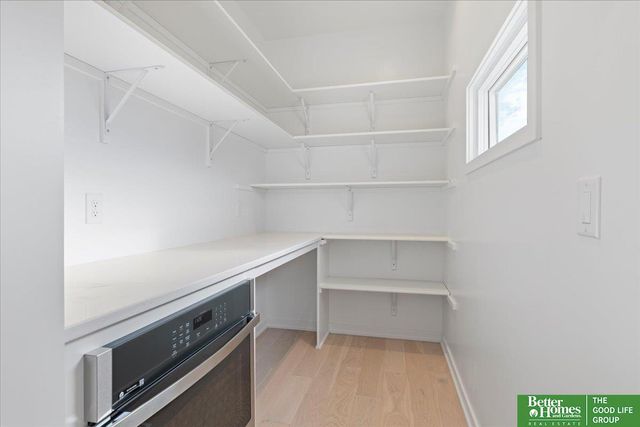 5709 N 198th Street, Omaha, NE 68022