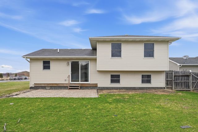 5633 Brookview Avenue, Portage, IN 46368