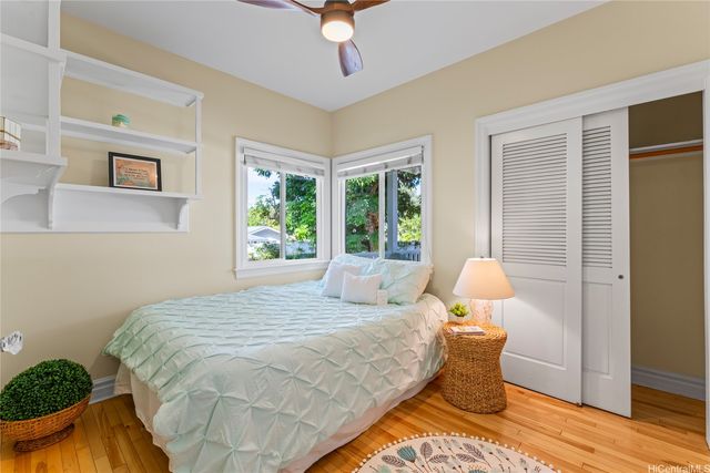 160 Ulupa Street, Kailua, HI 96734