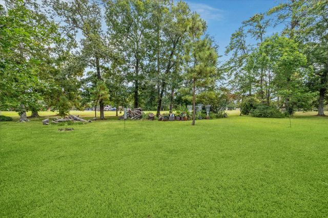 2035 White Feather Trail, Crosby, TX 77532