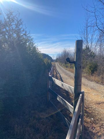 150 SUZANNE LN, Morris Chapel, TN 38361