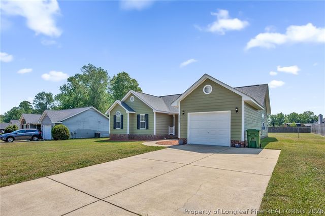 117 Dolores Court, Raeford, NC 28376