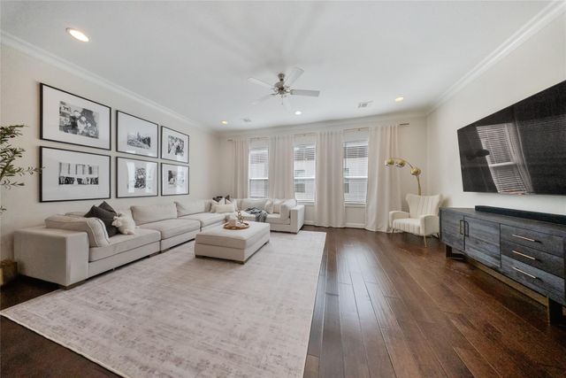 845 Fisher Street F, Houston, TX 77018