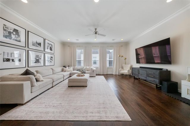 845 Fisher Street F, Houston, TX 77018