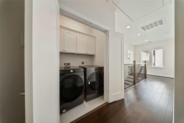 845 Fisher Street F, Houston, TX 77018