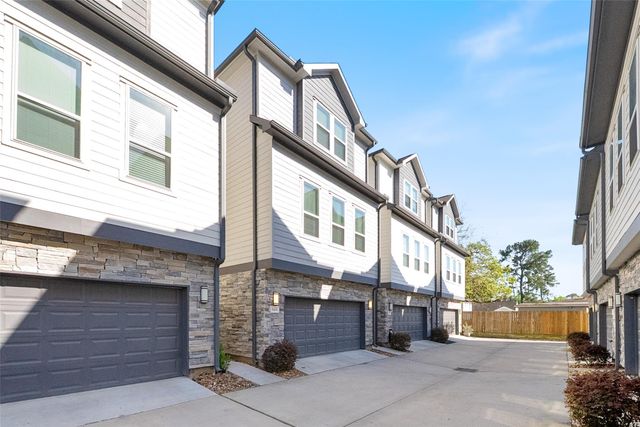 845 Fisher Street F, Houston, TX 77018