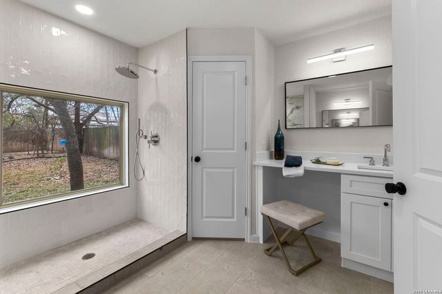 14330 Hill Prince, San Antonio, TX 78248