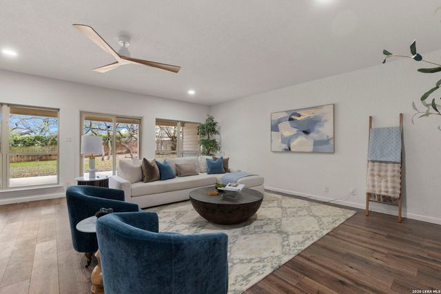 14330 Hill Prince, San Antonio, TX 78248