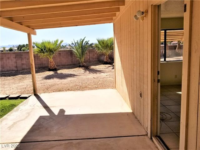 5465 West Meranto Avenue, Las Vegas, NV 89139