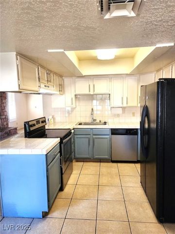 5465 West Meranto Avenue, Las Vegas, NV 89139