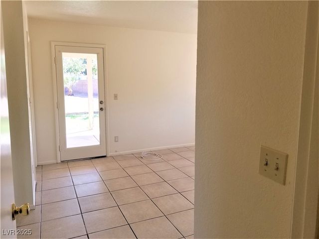 5465 West Meranto Avenue, Las Vegas, NV 89139