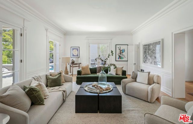 3659 Shannon Road, Los Angeles, CA 90027