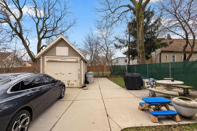 127 Ring STREET, Milwaukee, WI 53212