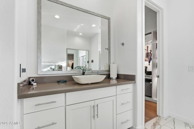 161 E ELMWOOD Place, Chandler, AZ 85249