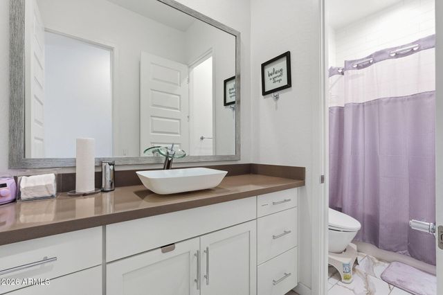 161 E ELMWOOD Place, Chandler, AZ 85249