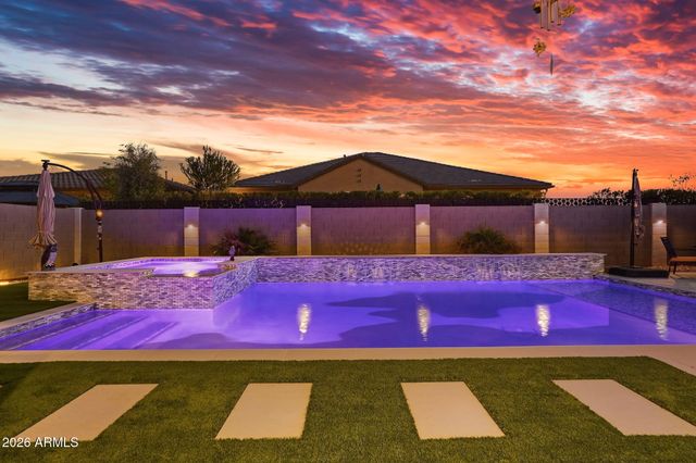 161 E ELMWOOD Place, Chandler, AZ 85249