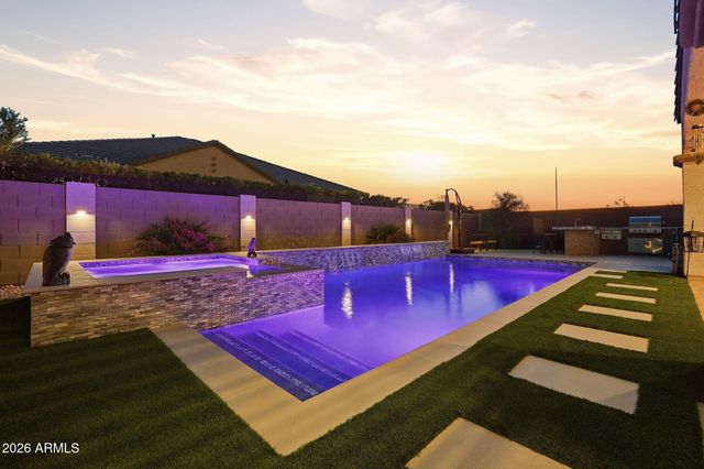161 E ELMWOOD Place, Chandler, AZ 85249