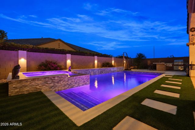 161 E ELMWOOD Place, Chandler, AZ 85249