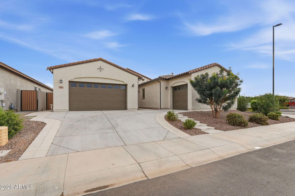161 E ELMWOOD Place, Chandler, AZ 85249 — photo 2