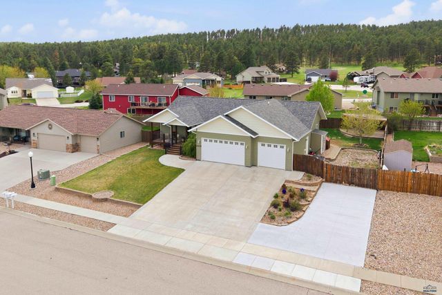 10075 LARAMIE LN, Summerset, SD 57718