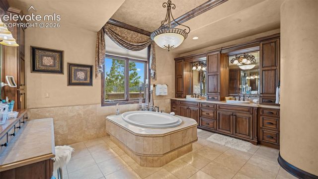 13684 Random Ridge View, Colorado Springs, CO 80921