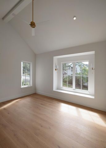 1900 Matthews DR, Austin, TX 78703