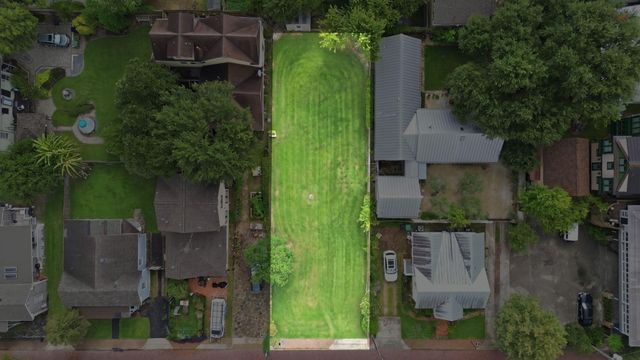 720 Sabine Street, Houston, TX 77007