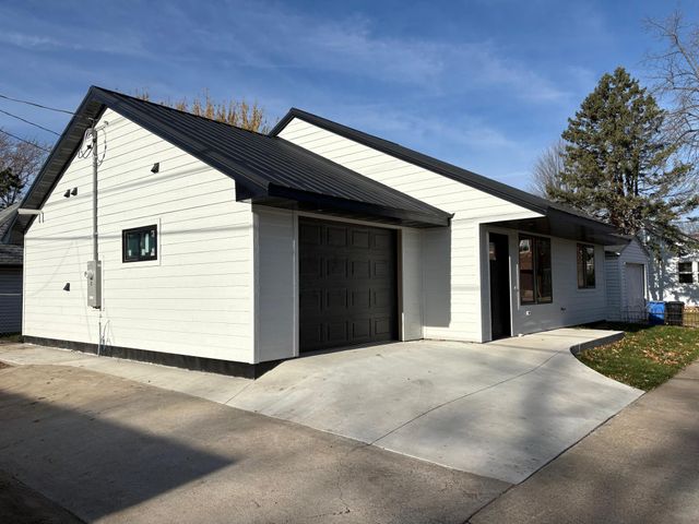 355 Laird Street, Winona, MN 55987