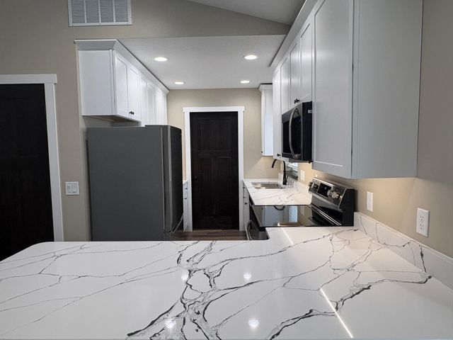 355 Laird Street, Winona, MN 55987