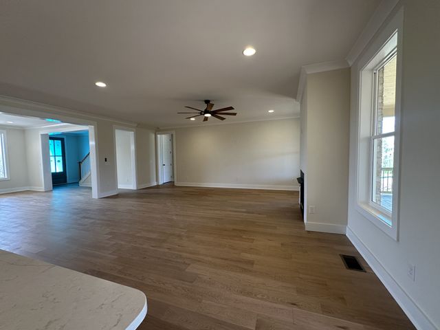 1576 Frye Rd, Columbia, TN 38401