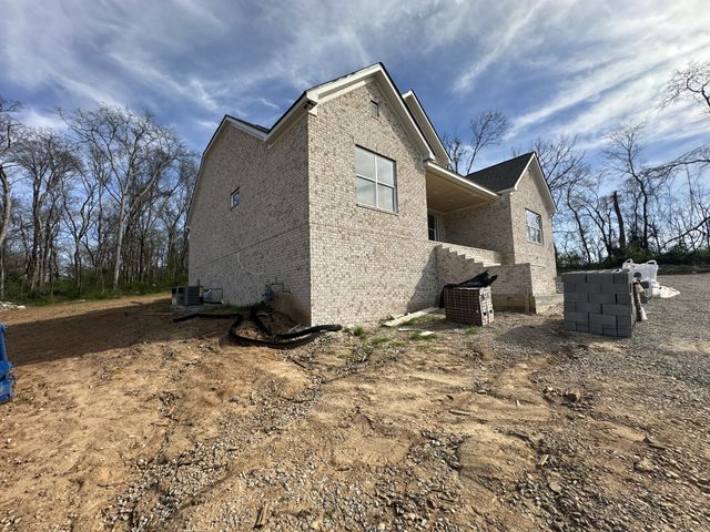 1576 Frye Rd, Columbia, TN 38401