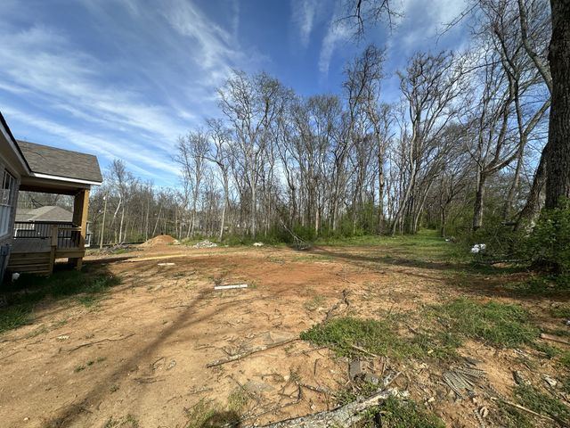 1576 Frye Rd, Columbia, TN 38401