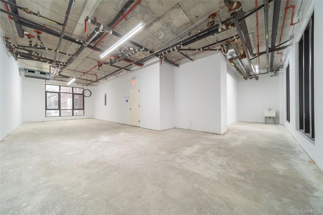 124-28 Queens Boulevard 5A, Kew Gardens, NY 11415