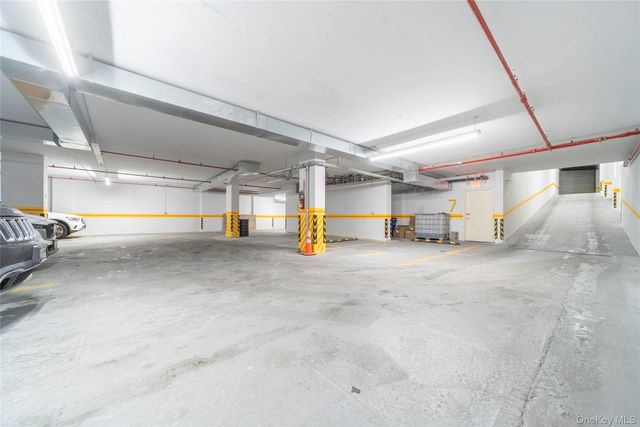 124-28 Queens Boulevard 5A, Kew Gardens, NY 11415