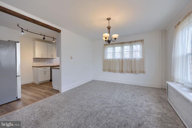 561 BURROWES AVE, Lancaster, PA 17602