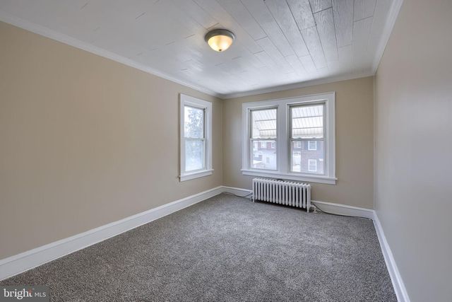 561 BURROWES AVE, Lancaster, PA 17602