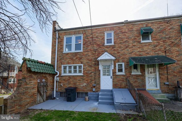 561 BURROWES AVE, Lancaster, PA 17602