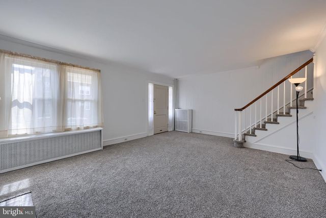 561 BURROWES AVE, Lancaster, PA 17602