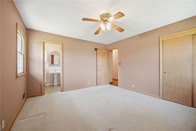 10413 W 49 Street, Shawnee, KS 66203
