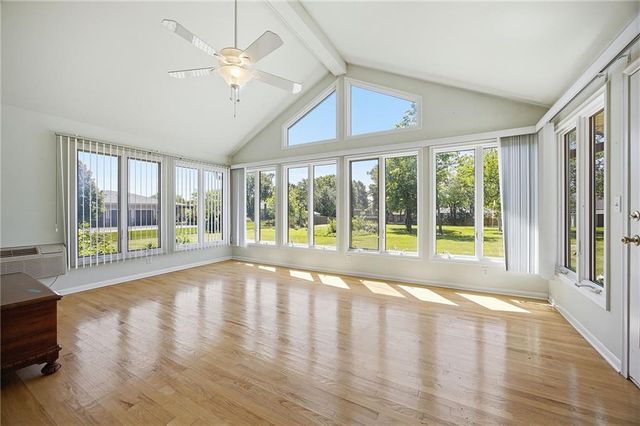 10413 W 49 Street, Shawnee, KS 66203