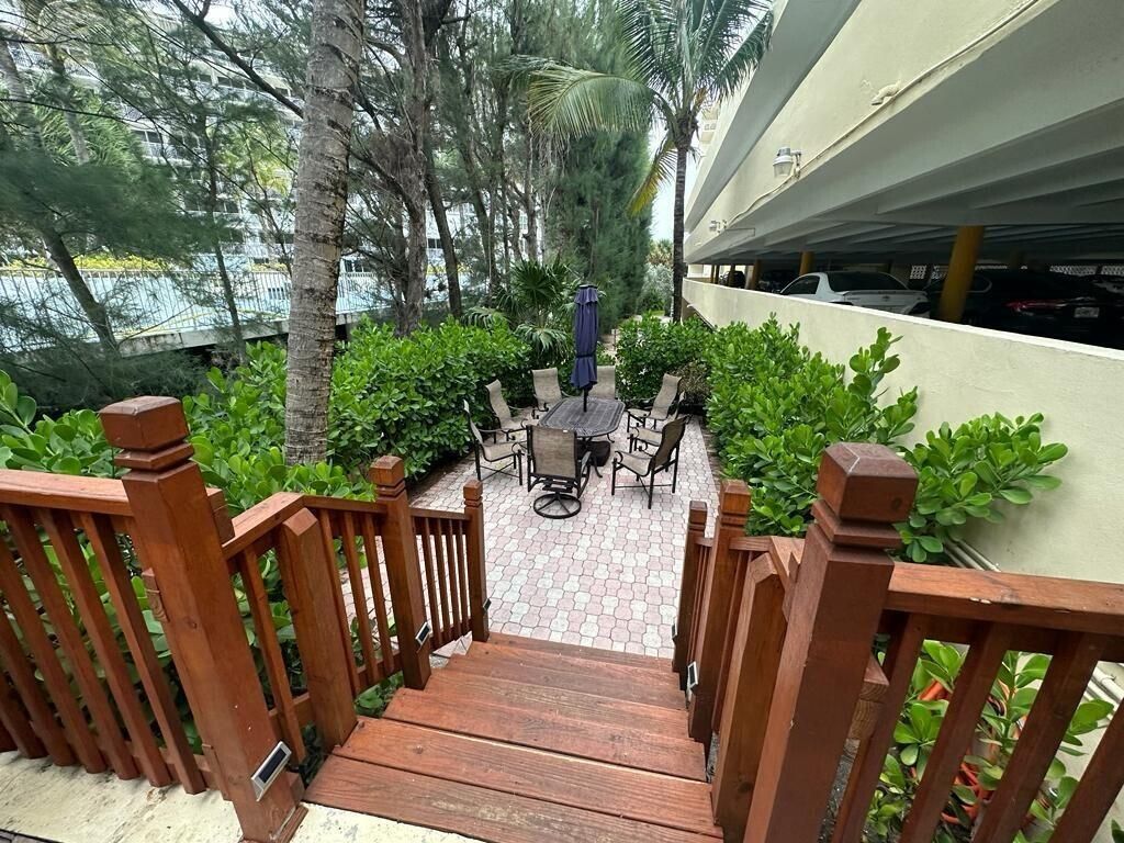 3540 S Ocean Boulevard 208, South Palm Beach, FL 33480