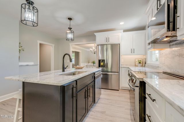 194 Sparks Road, Johnson City, TN 37601